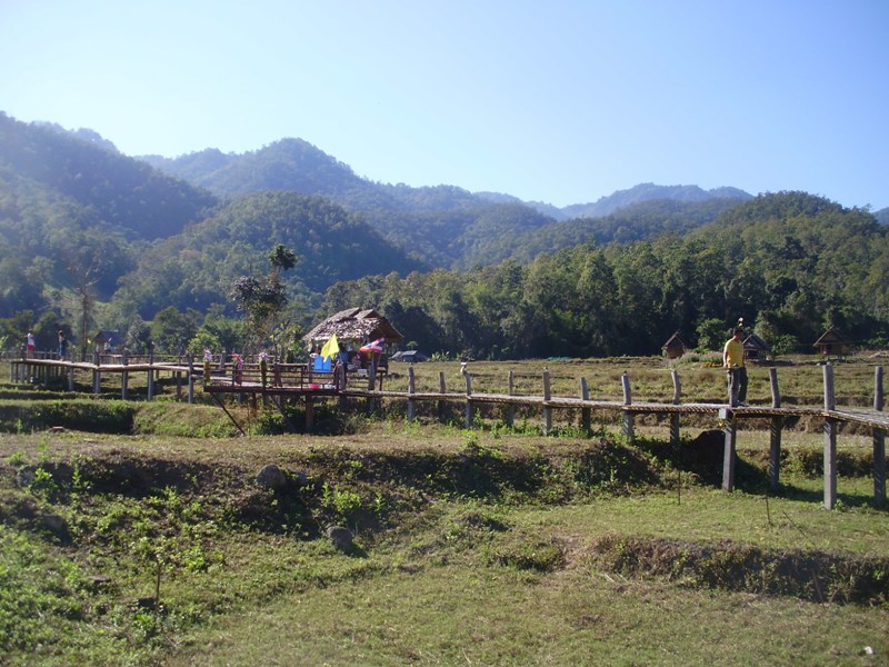 Bambusový most, Pai