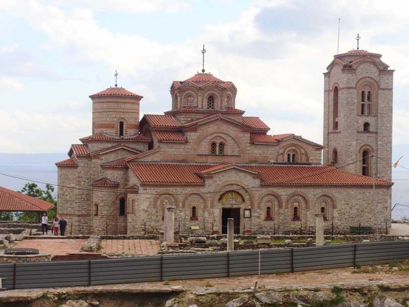 Kostol sv. Pantelejmona – Plaošnik