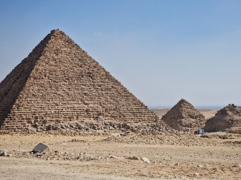 Pyramídy v Gíze