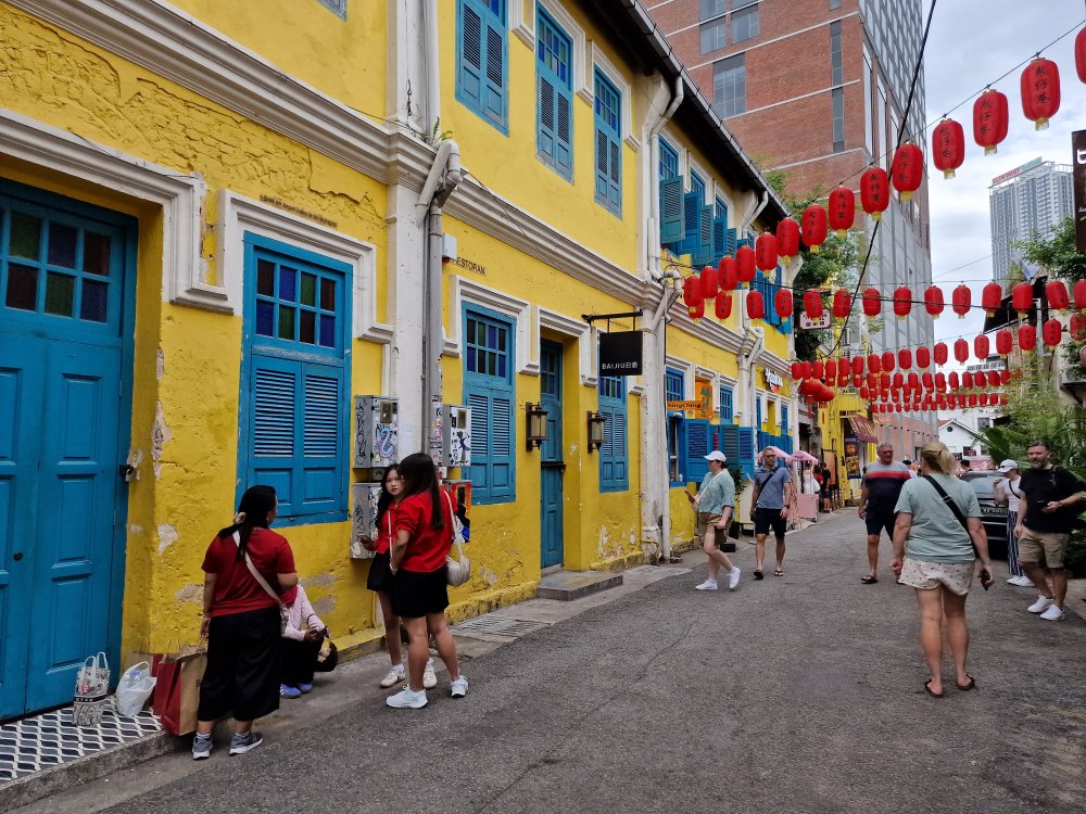 Ulička s pouličným umením Street art v Kuala Lumpur