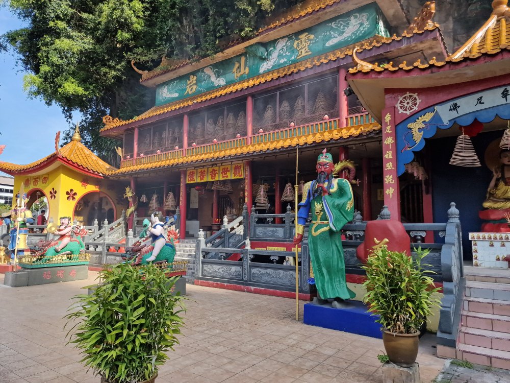 Chrám Ling Sen Tong v Malajzii